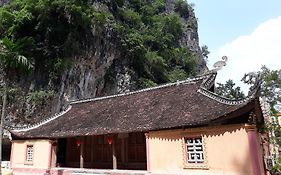 Vietnamese Ancient Village- Lang Viet Co Hotel